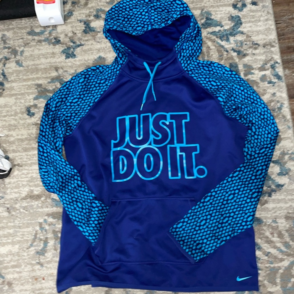 Nike Therma-Fit Pullover Hoodie